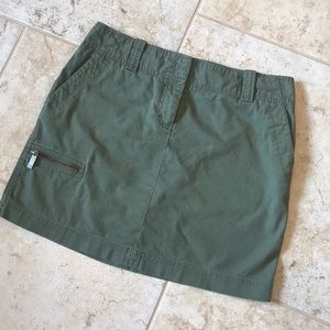 Hunter green Tommy Hilfiger skirt
